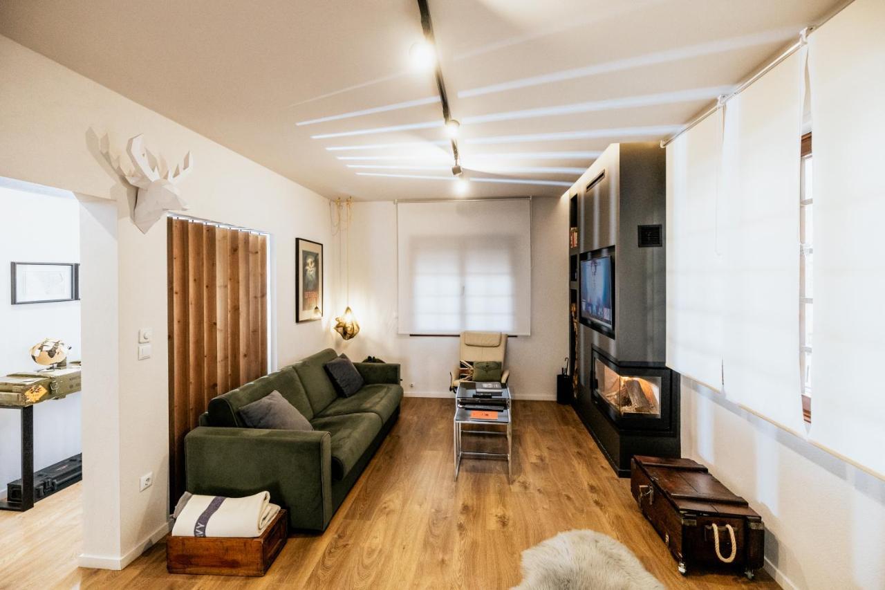 Fort D-Val Luxurious Apartment Ángistron Exterior foto
